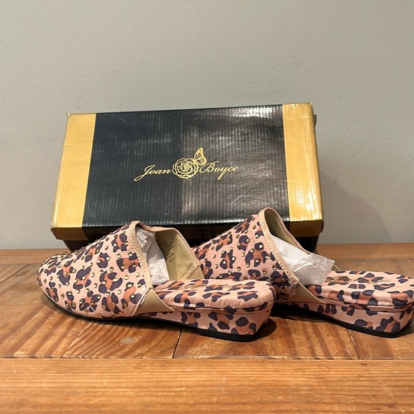 Joan Boyce Shoes - Joan Boyce leopard print with sequin detail slip-ons